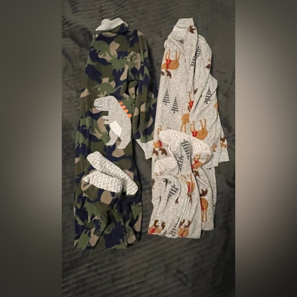 Boys fleece footed sleepers 24m/2t - Picture 1 of 2